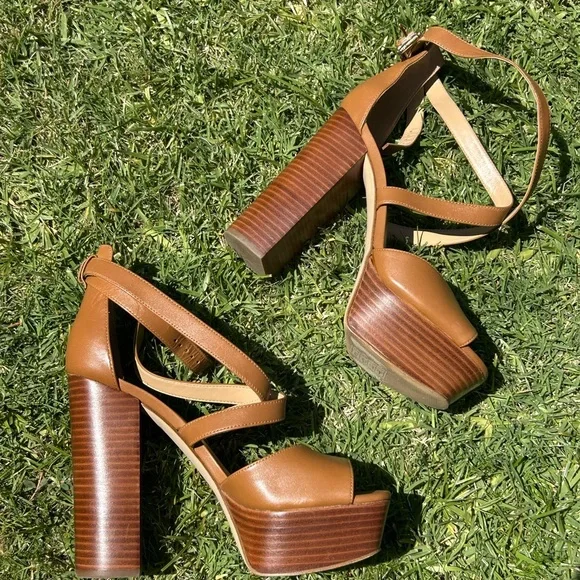Michael Kors Platform Heels - Picture 1 of 3